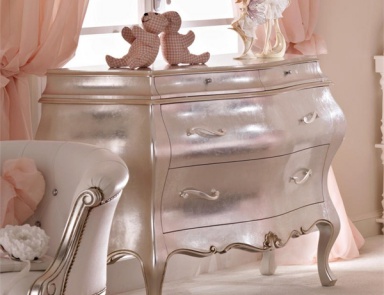 A dresser made of wood Maison, Piermaria