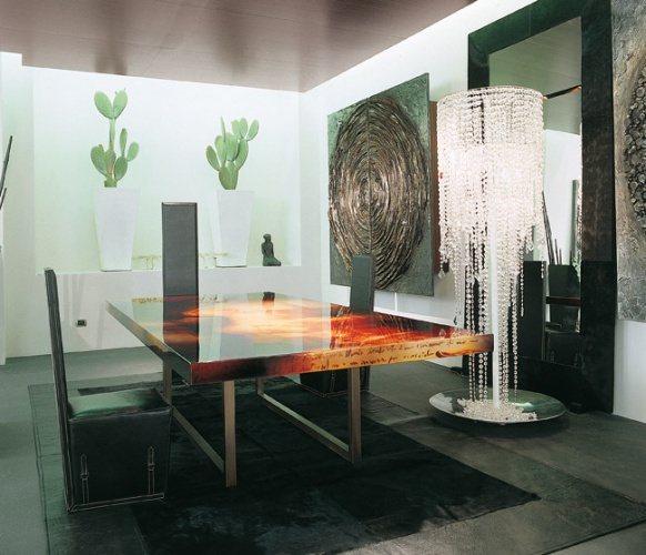 Decoro dining table – Rugiano