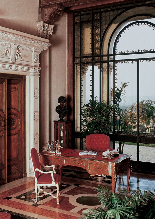 Writing Desk made of solid wood with carving, Angelo Cappellini