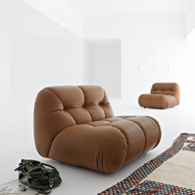 Armchair, Mimo
