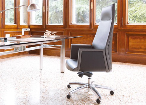 Chair Tua, Frighetto