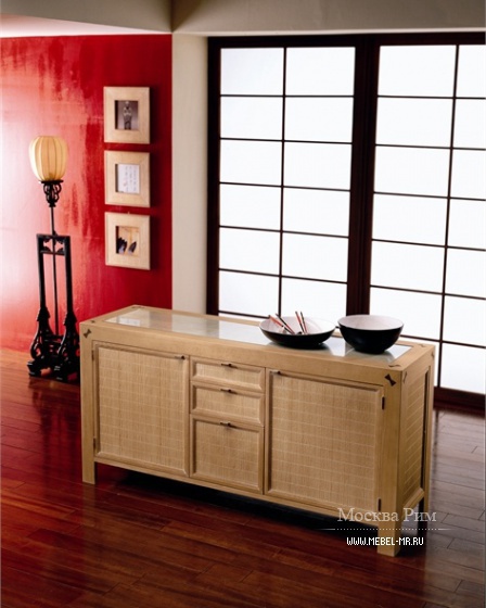 A low chest on legs, Shogun - Bamax