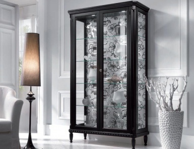 Showcase with glazed doors, Sangiorigo