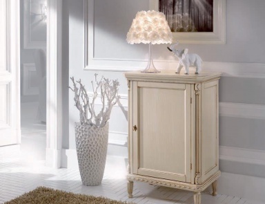 Cupboard with hinged door, Sangiorigo