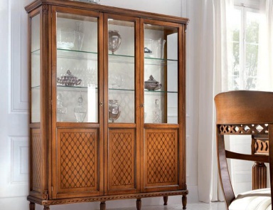 Tricuspid showcase, Sangiorigo (dining room furniture, Italy)