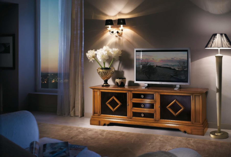 Stand on low lying Sangiorigo