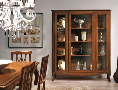 Showcase with hinged doors, Sangiorigo