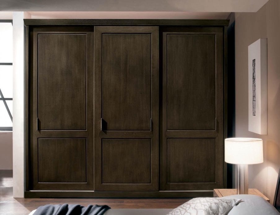 Wardrobe, Sangiorigo