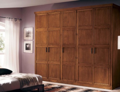 Wardrobe, Sangiorigo