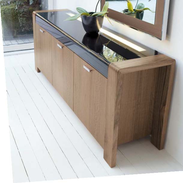 Dresser, Antonello Italia