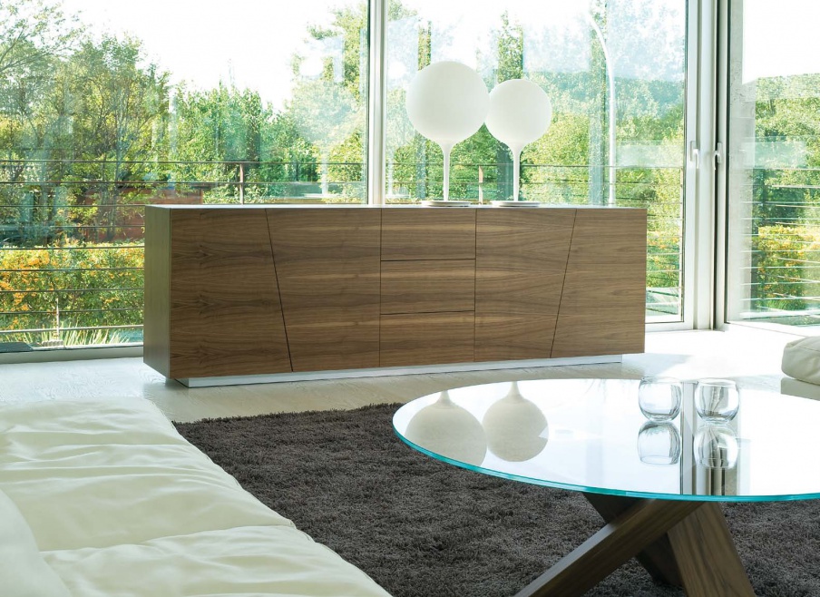 Dresser, Antonello Italia