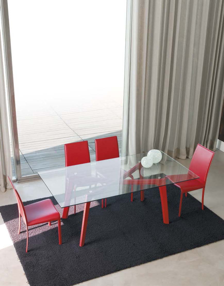 The Pablo dining table, Antonello Italia