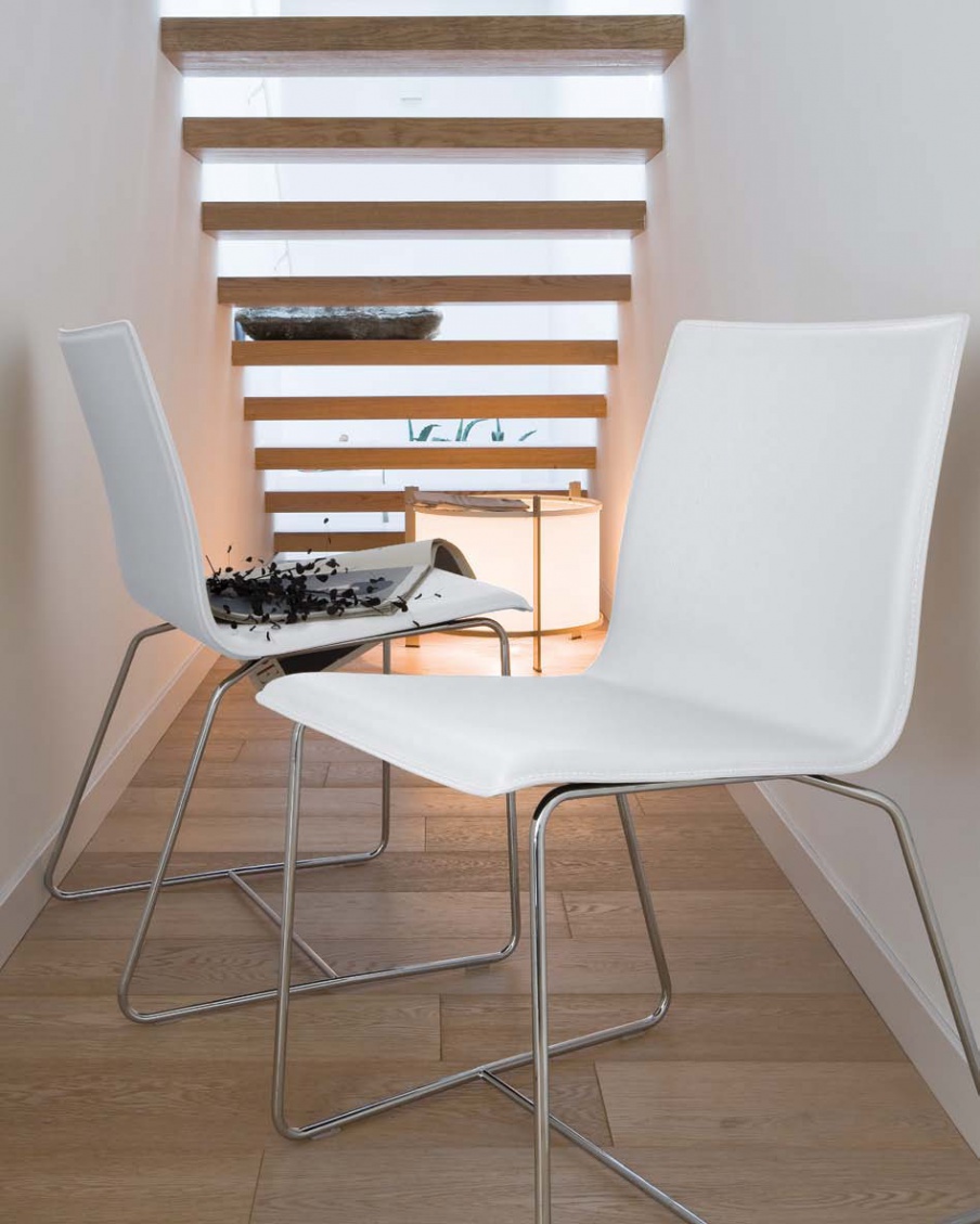 Chair'ambra, Antonello Italia