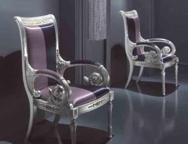 Chair carved Prejudice, DV Home