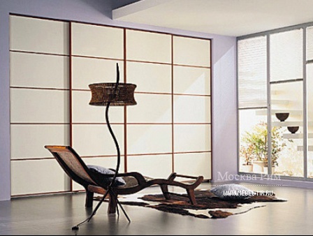 Functional home with walk-in closet