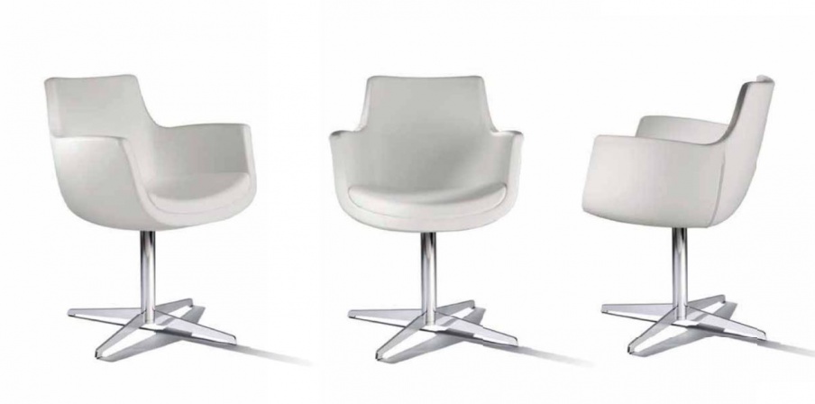 The Bianca Chair, Airnova Italia
