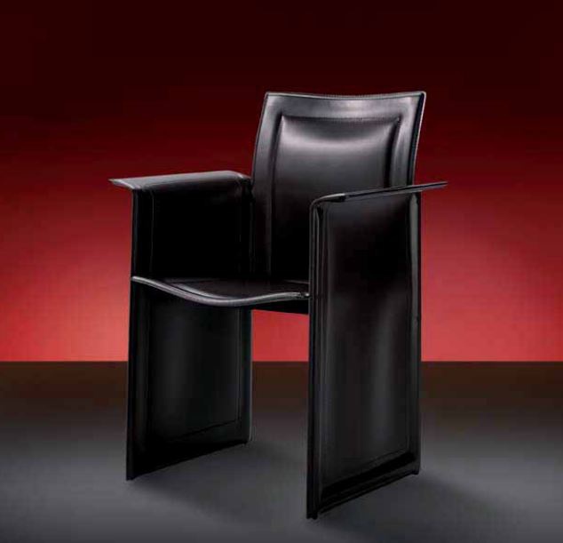 The ML125 chair, Airnova Italia