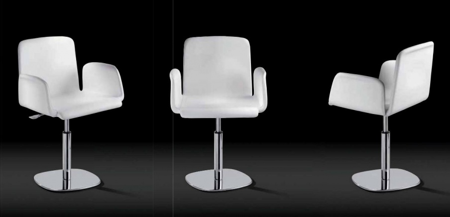 Gina Chair, Airnova Italia