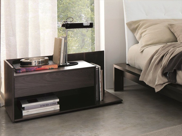 Bedside Cabinet, Zalf