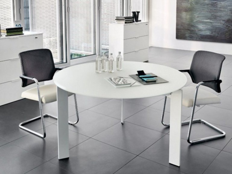 The conference table, Zalf