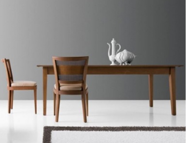 Dining table from the collection Casalando, Lando