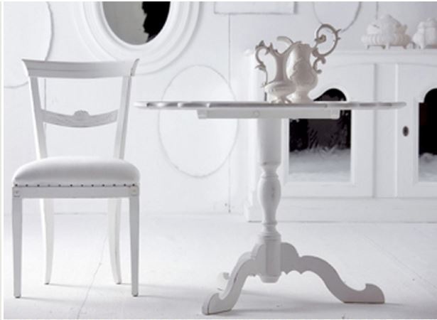 Dining table from the collection of the Nuova Falegnameria, Lando