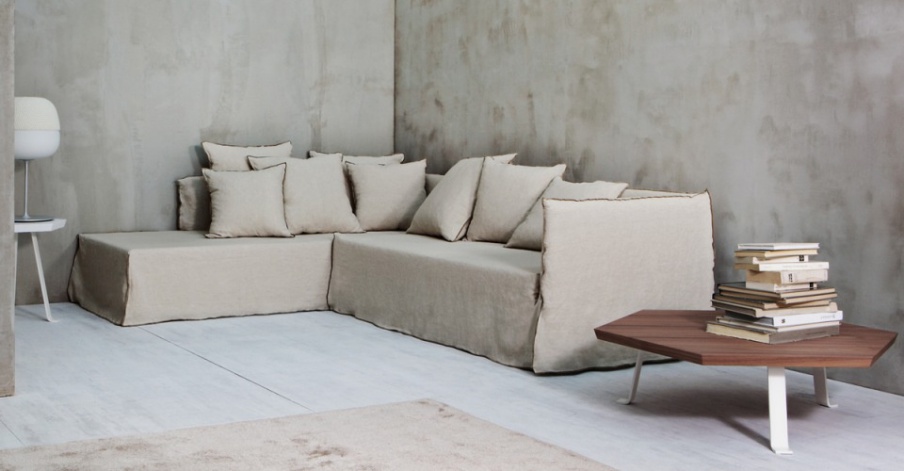 The modular sofa Ghost, Gervasoni