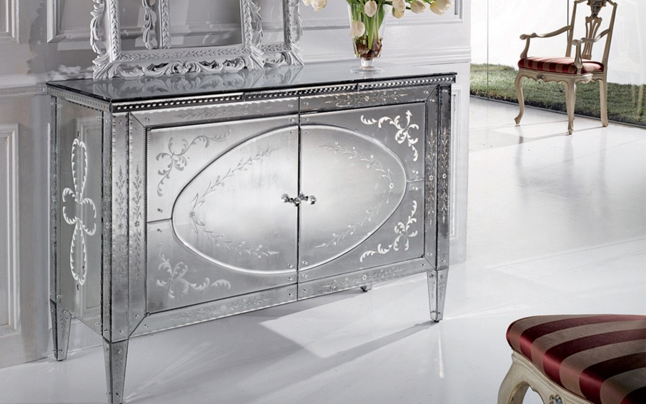 The Dresser Arte Veneziana