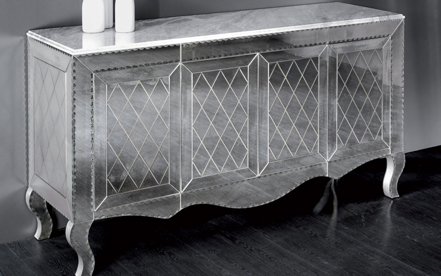 The Dresser Arte Veneziana