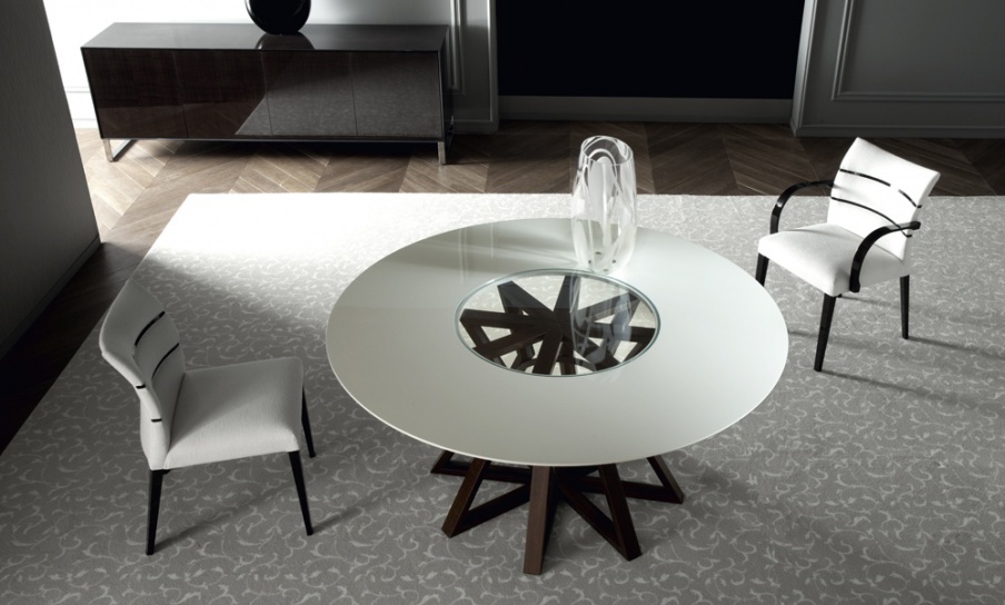 Maestro dining table, Costantini Pietro