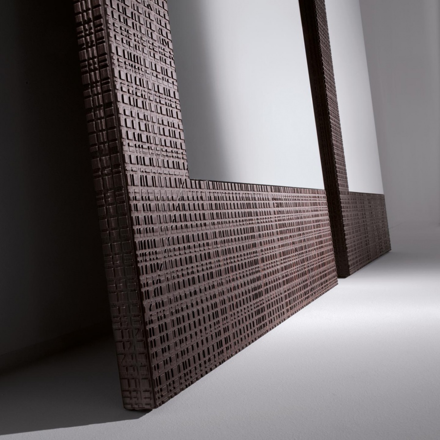 Mirror Maxima, Laurameroni