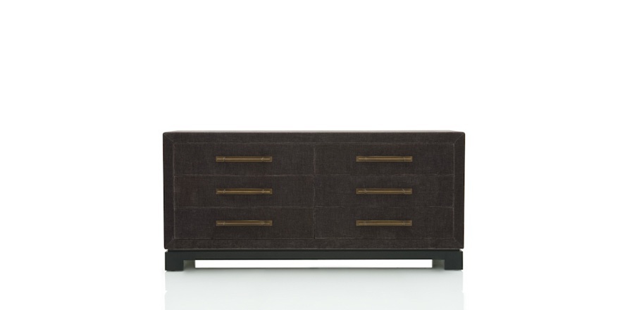 A low chest on legs, Gain - JNL