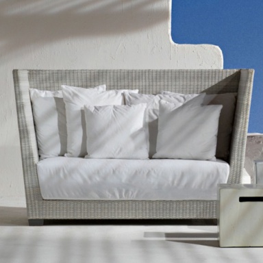 The Armchair InOut 502