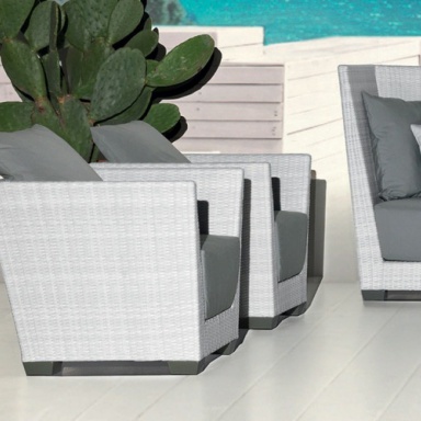 The Armchair InOut 505