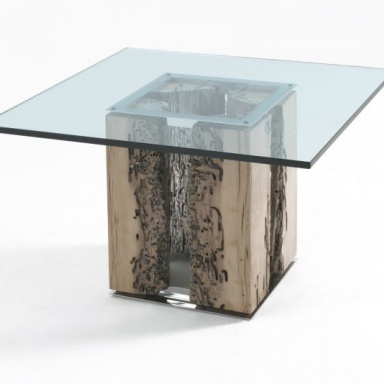 The Versa coffee table