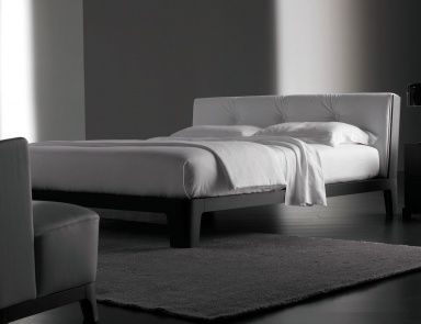 Winger Wood Bed, Meridiani