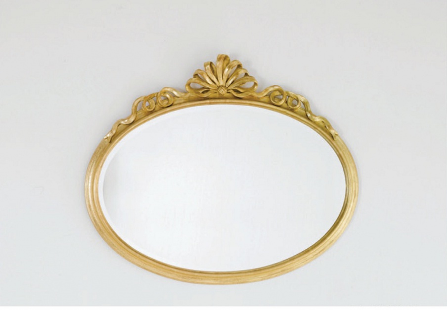 Oval mirror with wooden frame, Chelini