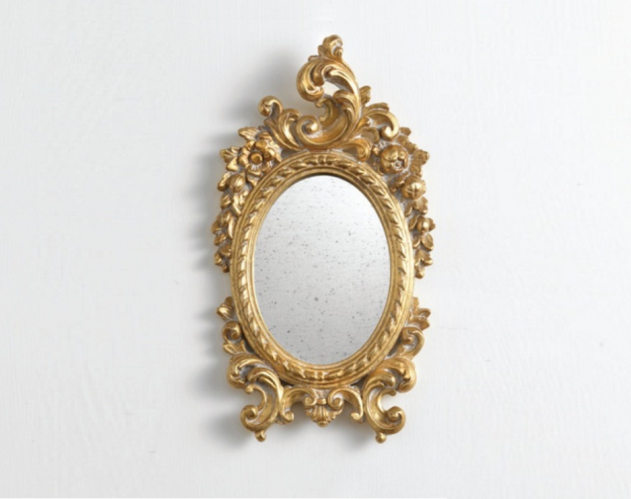 Wall mirror in carved gilded frame, Chelini