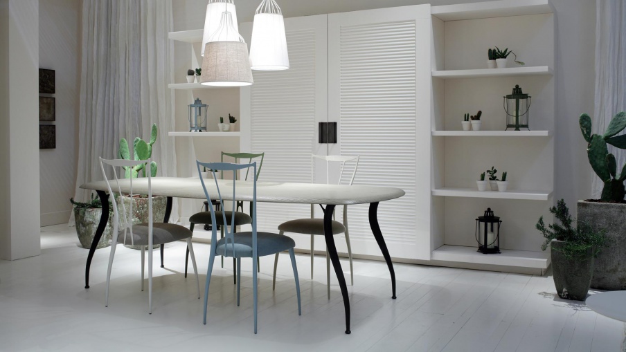 Arturo dining table, Cantori