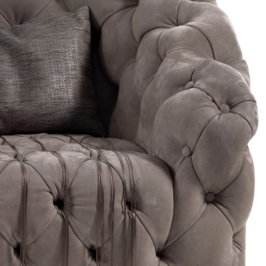 The Pelham Chair Capitonne