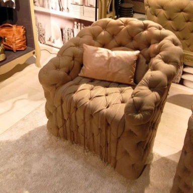 The Pelham Chair Capitonne