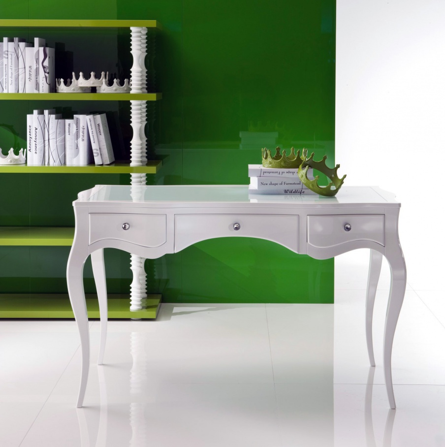 A Desk with drawers for storage Poema, Moda