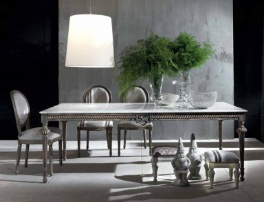 The table is carved from solid wood Seed, Moda