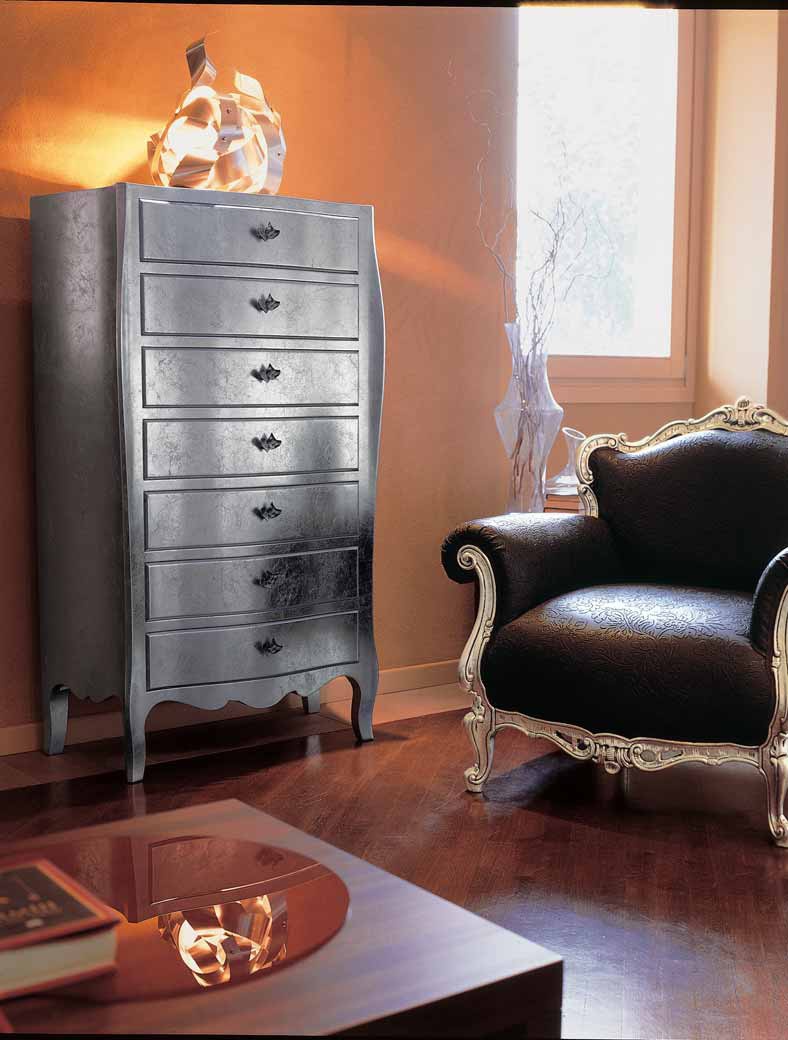 Dresser with seven drawers for storage 1 Set, Moda