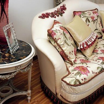 Three seater sofa Topazio