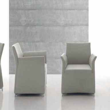 The Dhalia Armchair