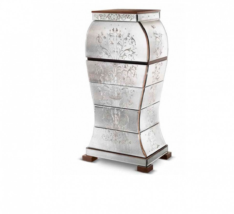 The Dresser Arte Veneziana