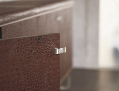 A snack bar with leather upholstery Samuy - Rugiano