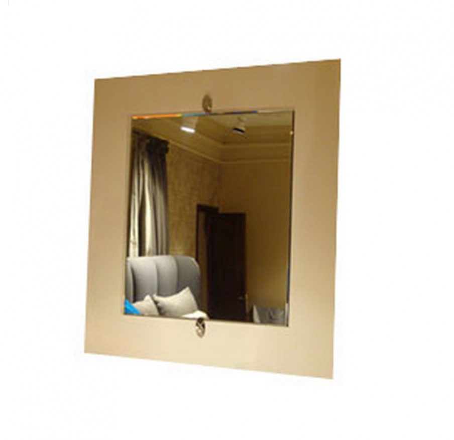 The mirror wall, Barbara Barry