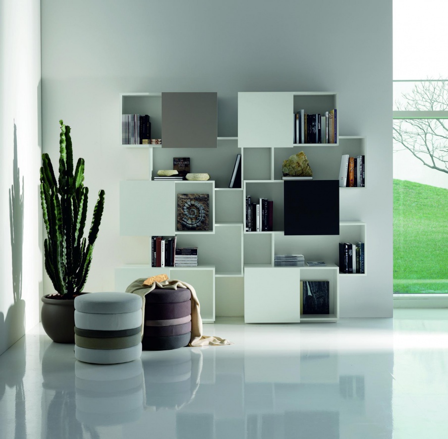 Piquant bookcase, Cattelan Italia